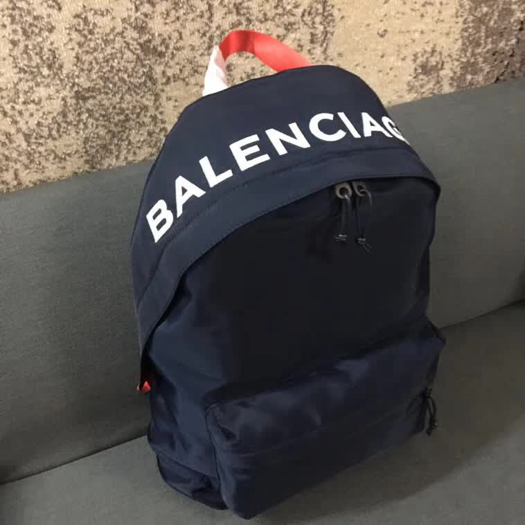 BALENCIAG巴黎世家 雙肩背包 休閒百搭款  BL1082